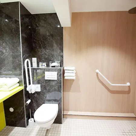 Отель Le Kennedy, Clermont-ferrand, The Originals Relais Клермон-Ферран