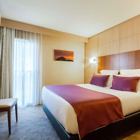 Отель Le Kennedy, Clermont-ferrand, The Originals Relais 3*