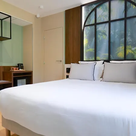 Le Kennedy, Clermont-ferrand, The Originals Relais Отель