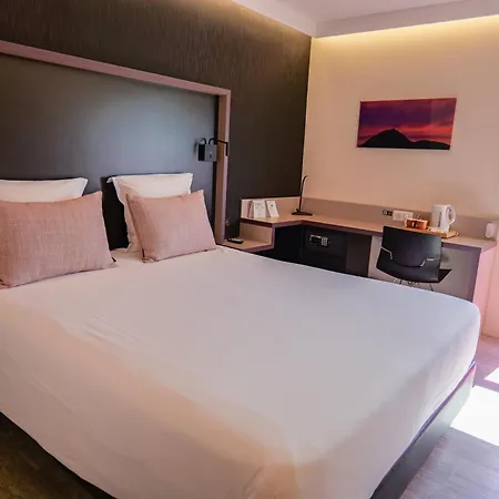 Hotel Le Kennedy, Clermont-ferrand, The Originals Relais 3*