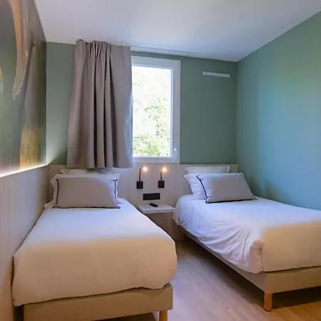 Отель Le Kennedy, Clermont-ferrand, The Originals Relais Клермон-Ферран