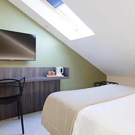 Le Kennedy, Clermont-ferrand, The Originals Relais Отель Клермон-Ферран