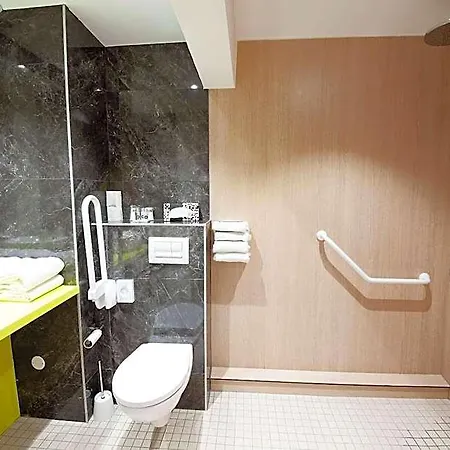 Le Kennedy, Clermont-ferrand, The Originals Relais فندق كليرمونت-فيراند