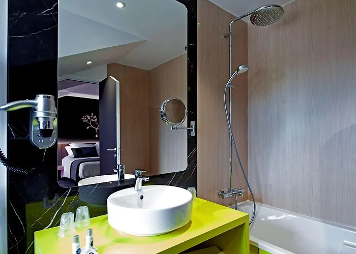 Otel Le Kennedy, Clermont-ferrand, The Originals Relais 3*