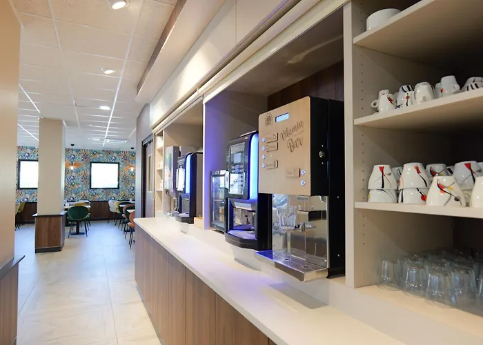 Hotel Le Kennedy, Clermont-ferrand, The Originals Relais 3*