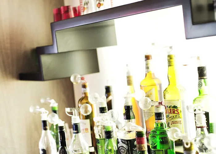 Hotel Le Kennedy, Clermont-ferrand, The Originals Relais 3*