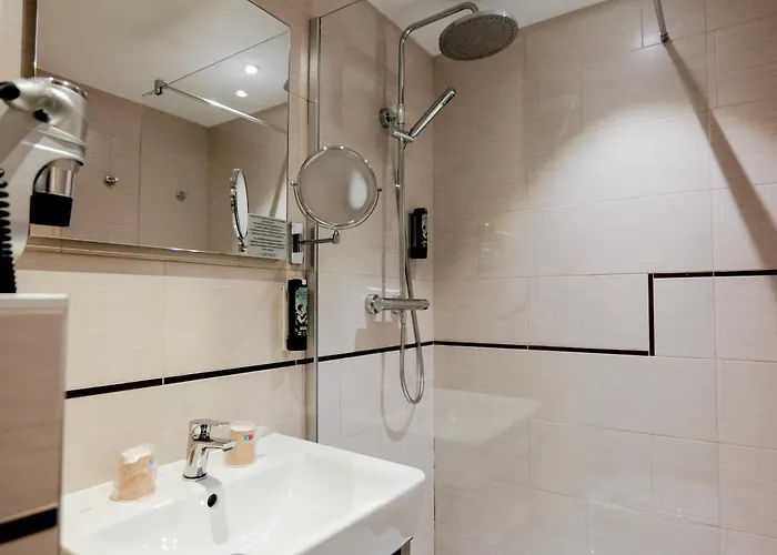 Le Kennedy, Clermont-ferrand, The Originals Relais 3* Clermont-Ferrand