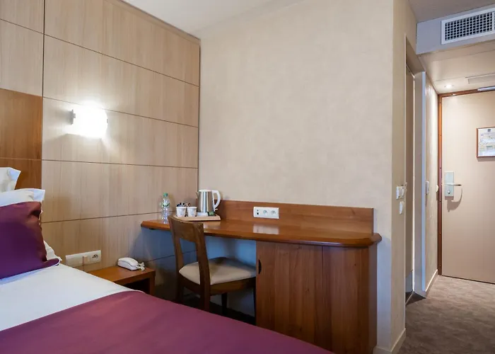 Le Kennedy, Clermont-ferrand, The Originals Relais Clermont-Ferrand